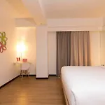 Zen Rooms Seminyak Werkudara